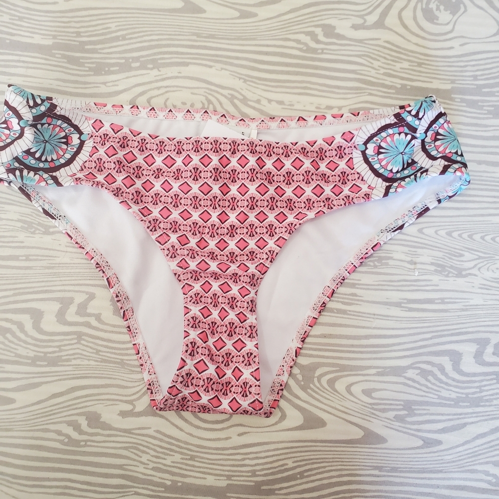 Bathing Suit Bottoms (S) ☆NWT☆